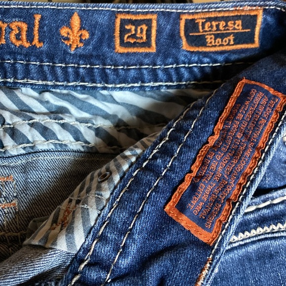 Rock Revival “Teresa” - Picture 4 of 9